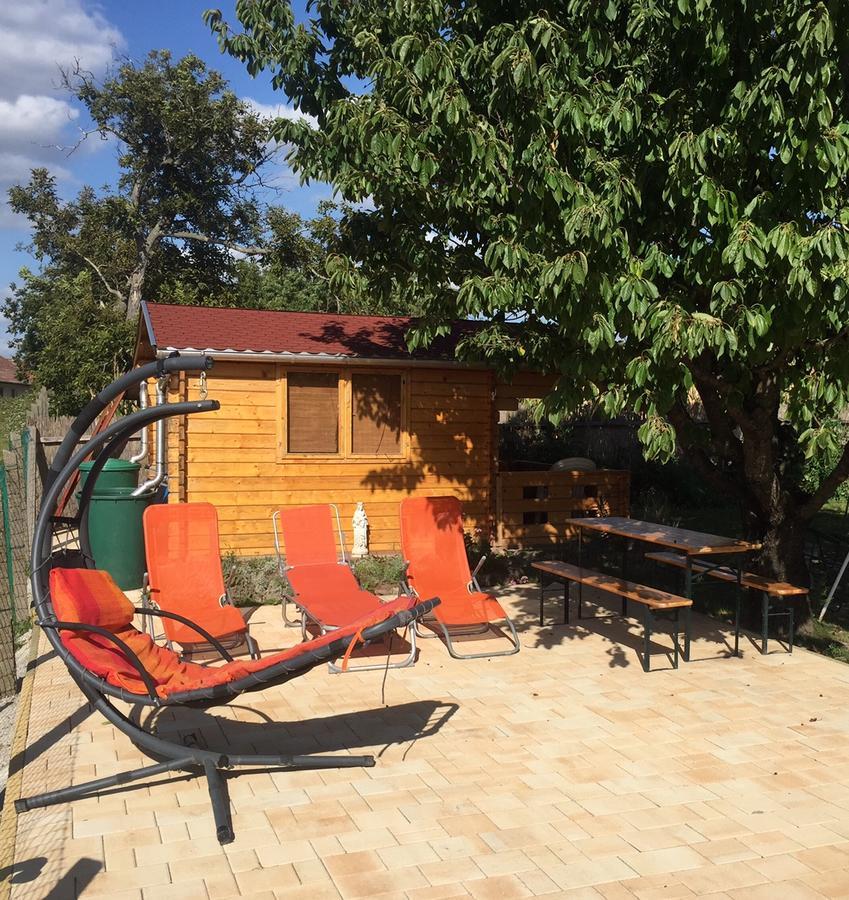 Natura Vendeghaz Pazmand Exterior photo